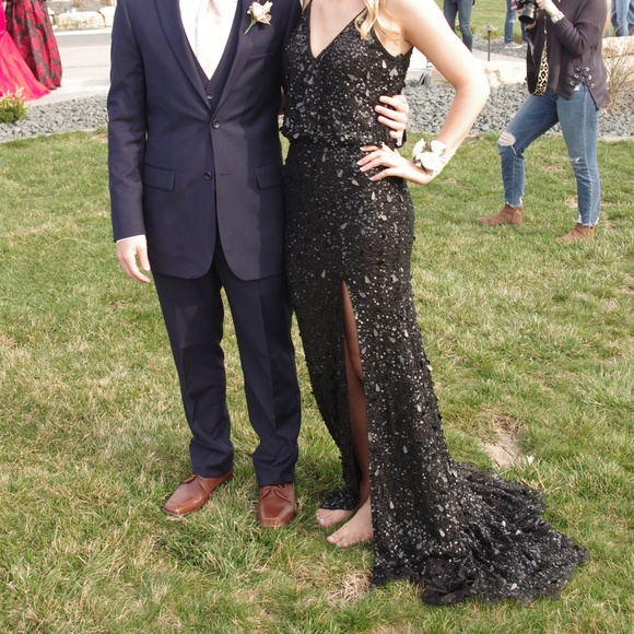 Prom Dress - Picture 4 of 7